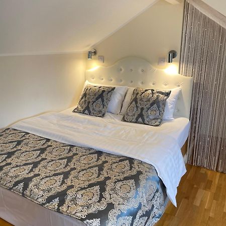 The White Lodge Hotel Герефорд Екстер'єр фото